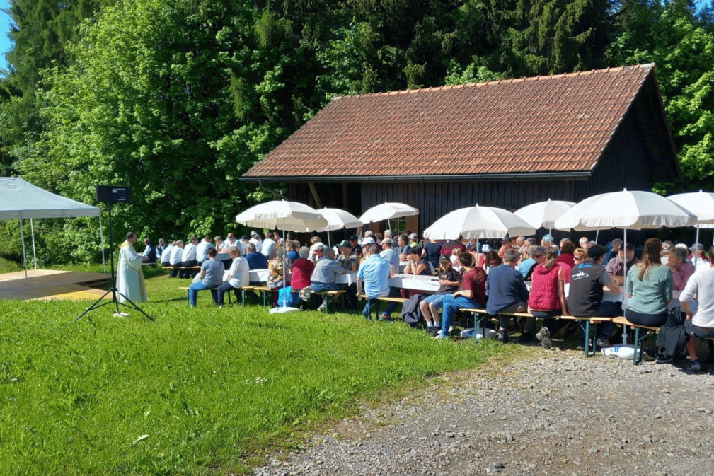 Feldgottesdienst auf der Chäseren abgesagt – Gottesdienst in der Kirche